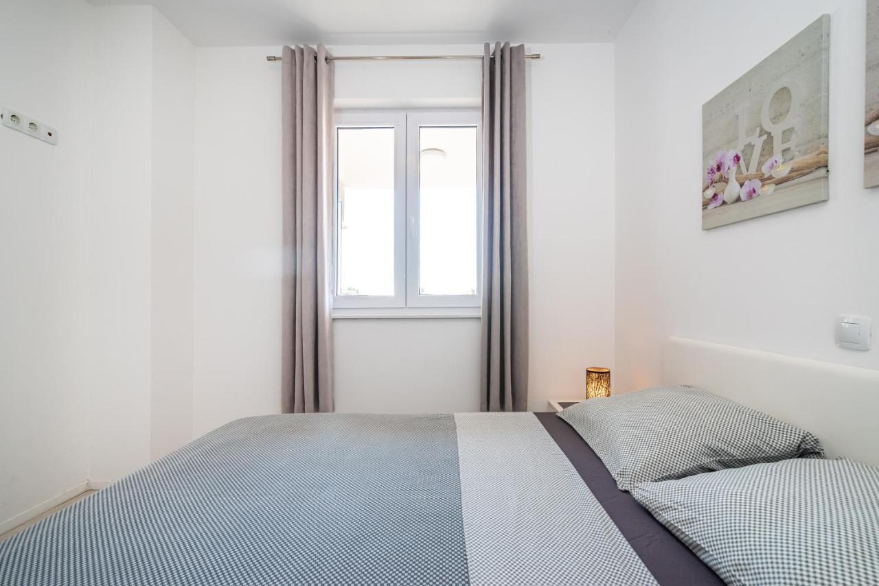 House Of Dalmatia Apartment Pakostane Exterior photo